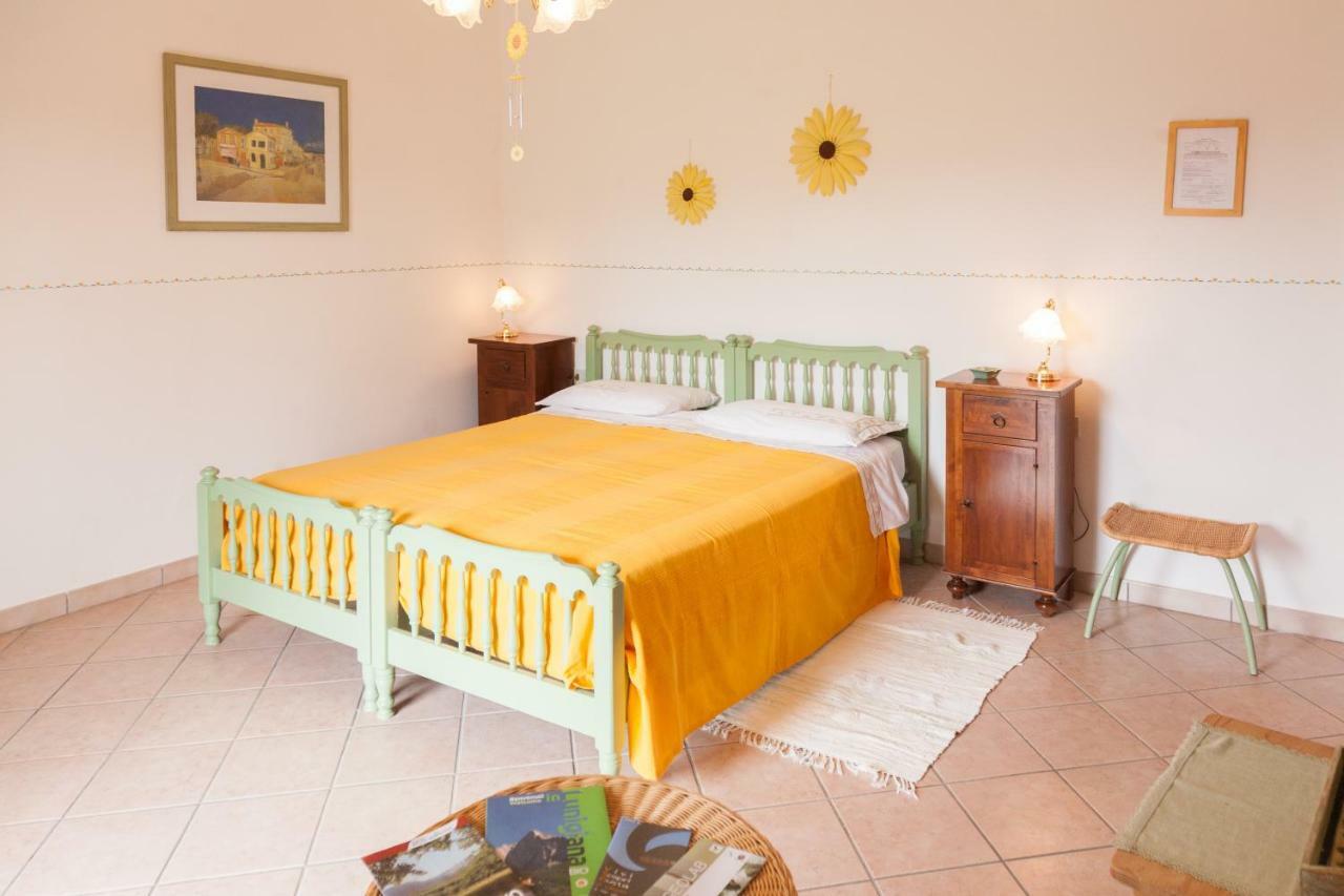 Il Melo Villa Fivizzano Ngoại thất bức ảnh